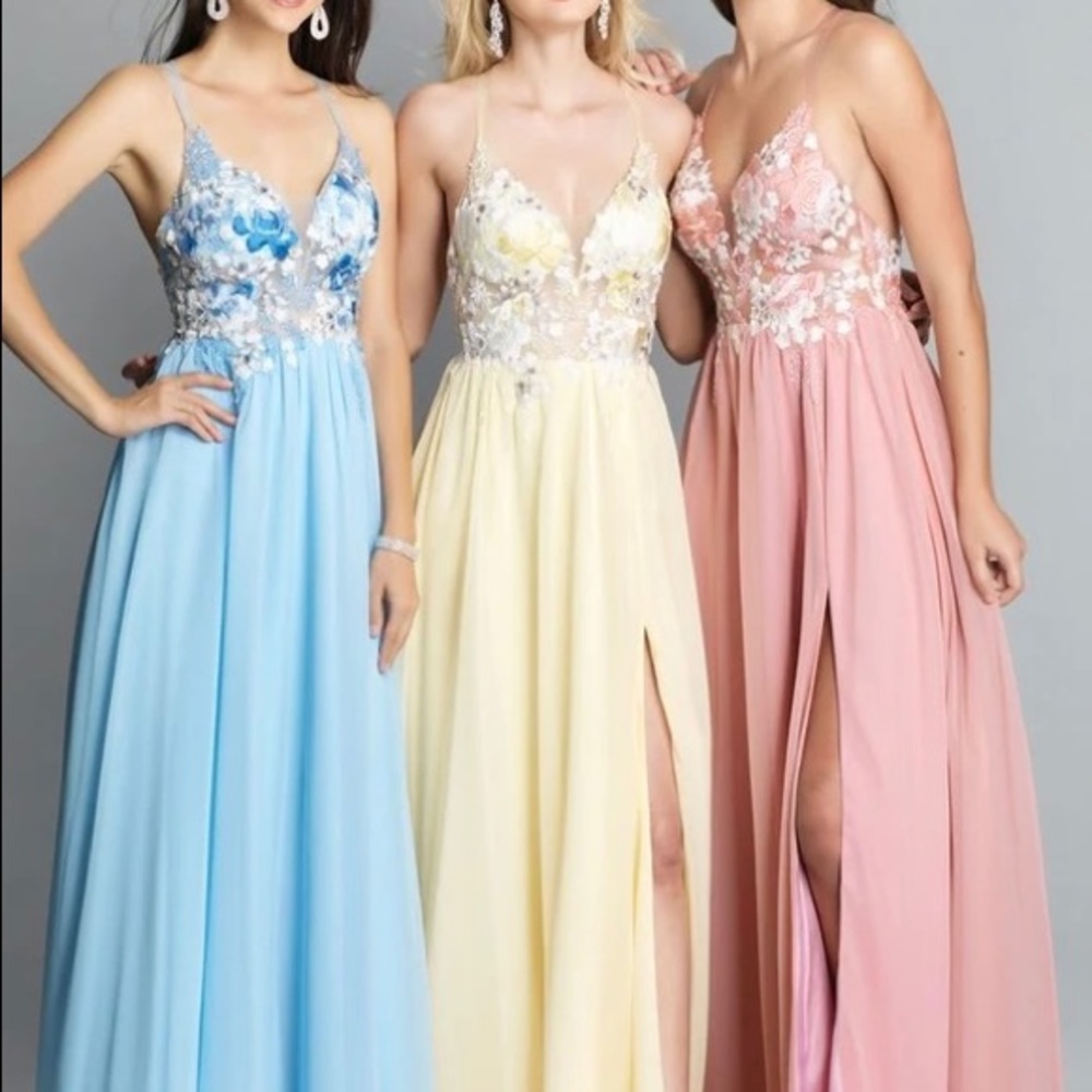 Dave & Johnny Yellow Embroidered Prom/Party Dress